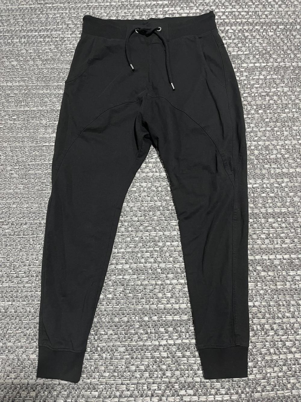 H&M | Men’s Black Drop Crotch Joggers